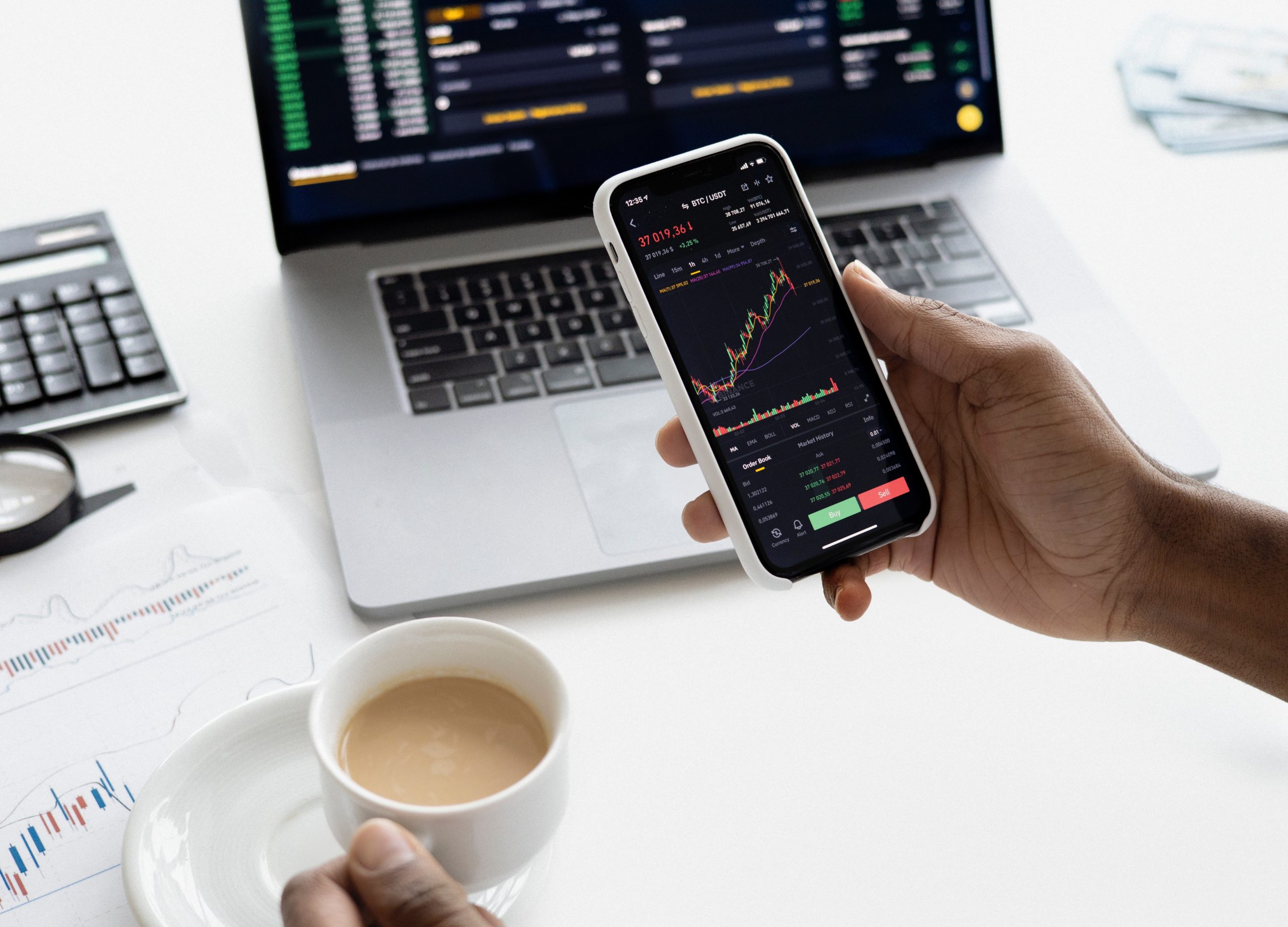 Stocks on phone- family lawyers NJ